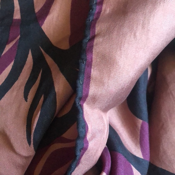 Jacqmar Designer Vintage Silky Scarf 28”x 28” - Picture 5 of 6